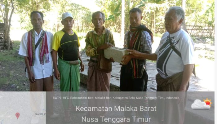 Pemerintah Desa Rabasahain Sumbang Material Bahan Bangunan Bagi Keluarga Yang Berduka