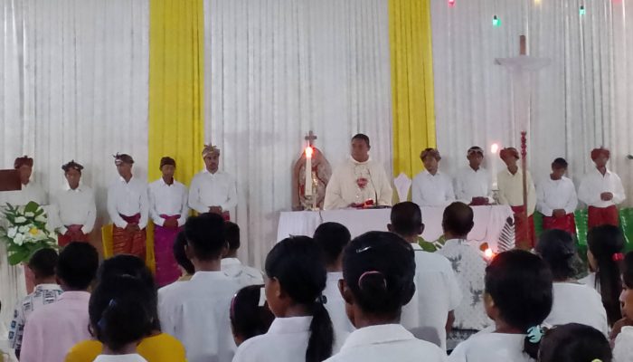 Perayaan Ekaristi Kamis Putih Jelang Paskah Merupakan Peringatan Perjamuan Tuhan