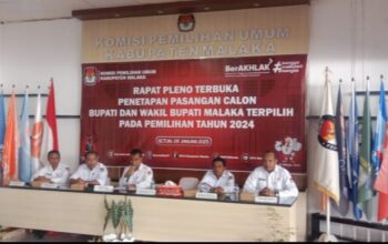 Rapat Pleno Terbuka: Ketua KPU Malaka Tetapkan Paslon SBS-HMS Sebagai Bupati Dan Wakil Bupati Malaka Terpilih 2024